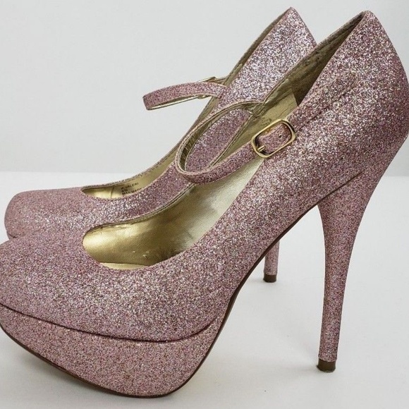 Steve Madden pink sparkly glitter platform heels Steve Madden pink sparkly glitter platform heels